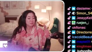 Leslie Has A MENTAL BREAKDOWN On Stream! ft. Valkyrae & Sykkuno.