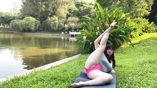 Spiritual Yoga and Stretching Art | Gymnastic Exercises in Oriental Park