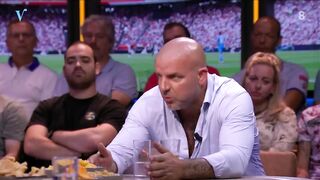 Wesley reageert op situatie Ihattaren: 'Het probleem is veel breder' | VERONICA OFFSIDE