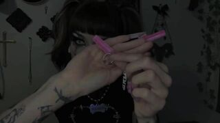 Stretching My Septum to 10G | septum stretching