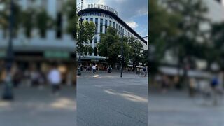 Shoppen in Berlin!???? MontanaBlack Instagram Story