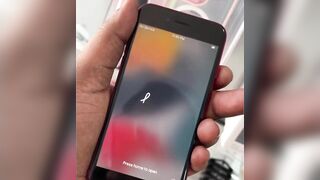 2022 දි මේ iPhone Models ගන්න එපා! | Don't buy these iPhone models in 2022