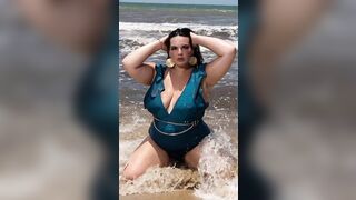 Bikinis For Plus Size Women With Ideas For Summer 2022 (IDEAS VERANO 2022)