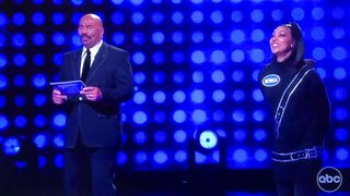 THE WORST performance by celebrity on Celebrity Family Feud history tonight, ALL-NEW Sun August 21????????