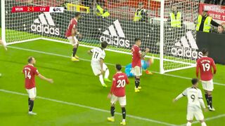 HIGHLIGHTS: Man Utd 2-1 Liverpool | Salah scores late consolation at Old Trafford