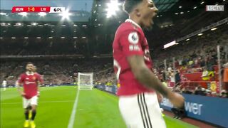 HIGHLIGHTS: Man Utd 2-1 Liverpool | Salah scores late consolation at Old Trafford