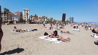 ???????? BARCELONA (SPAIN) ????️ Barceloneta Best Beach Walk Tour 4K