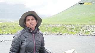 Crossing The Ashtaar Stream On The Bodpathri Lakes Trek In Kashmir | Indiahikes