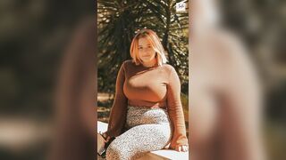 Sarah Biography | Curvy models plus size | Fashion Blogger | Social Media Influencer | Career & More