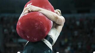 340 lb Sandbag and Pure Strength at the CrossFit Games