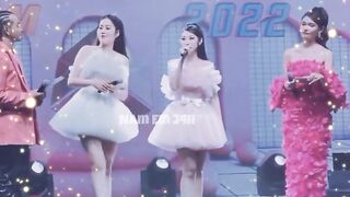 Nam Em giao lưu cùng hai MC chung kết teen Models 2022