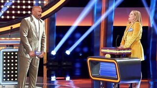 Natasha Leggero vs. Lauren Ash on Celebrity Family Feud!