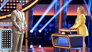 Natasha Leggero vs. Lauren Ash on Celebrity Family Feud!