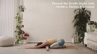 3 minute yoga flow "roads" - little luna