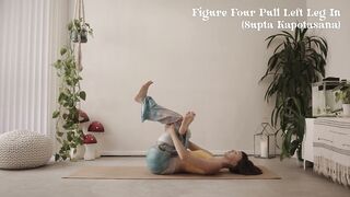 3 minute yoga flow "roads" - little luna