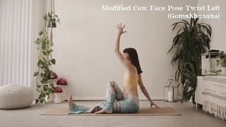 3 minute yoga flow "roads" - little luna