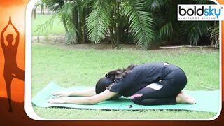 योगा: प्रजनन क्षमता बढ़ाने में मदद करेगा बालासन | Balasana Yoga For Inceasing Fertility | *Yoga