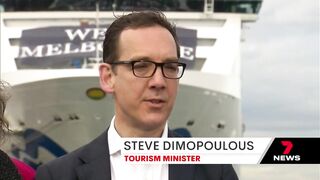 Cruise ships back in Melbourne in a travel surge | 7NEWS