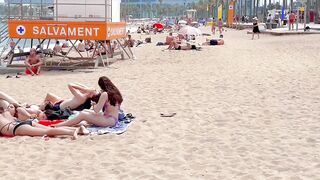 Barcelona beach walk / beach Sant Sebastia / walking Spain best beaches