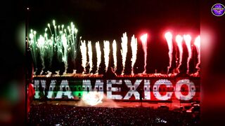 BELINDA impacta y roba las miradas al aparecer con tres bikinis con colores de la bandera mexicana
