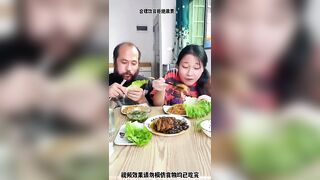 Chinese husband wife eating cute and funny video ????????#shorts#short#youtubeshorts#mukbang#eating#foos