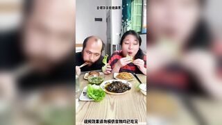 Chinese husband wife eating cute and funny video ????????#shorts#short#youtubeshorts#mukbang#eating#foos