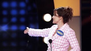 Holey Moley vs. Kimberly Williams-Paisley on Celebrity Family Feud!