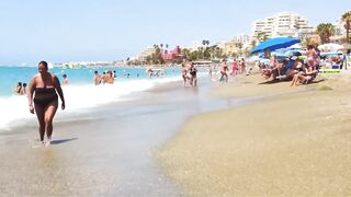 These Are The Best Places For A Family Vacation In Spain - Beach Walk