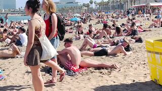 Barcelona beach walk / beach Sant Sebastia