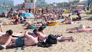 Barcelona beach walk / beach Sant Sebastia