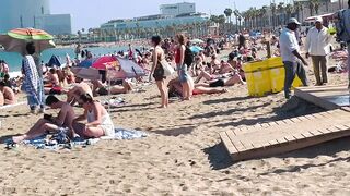 Barcelona beach walk / beach Sant Sebastia