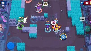 Brawl stars jogando em 3 modos