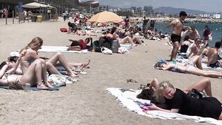 Beach Barceloneta????????Barcelona beach walk