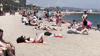 Beach Barceloneta????????Barcelona beach walk