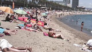 Beach Barceloneta????????Barcelona beach walk