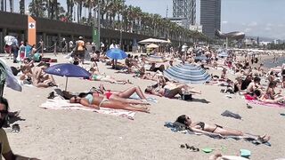 Beach Barceloneta????????Barcelona beach walk