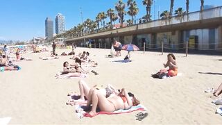 Barcelona Beach Walk Spain 2022 - This is the right place to relax