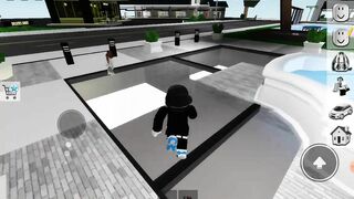 Mi primer video os enseño a robar el banco de Brookhaven-roblox