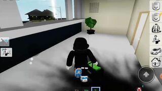 Mi primer video os enseño a robar el banco de Brookhaven-roblox