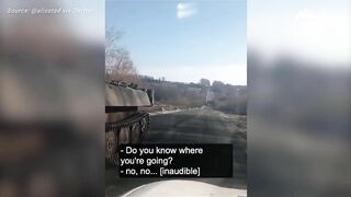 Ukrainian taunts Russian soldiers in broken down tank