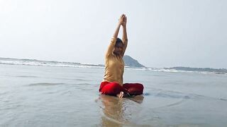 Easy beach yoga workout for beginners|surya namaskaralu|by #anshu|@A&A creations