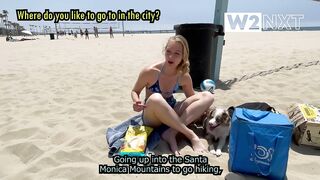 Bikini Girl playing volleyball on Santa Monica Beach - What are you wearing, LA?