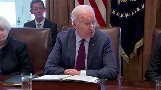 Biden bans Russian oligarchs from travel to U.S.