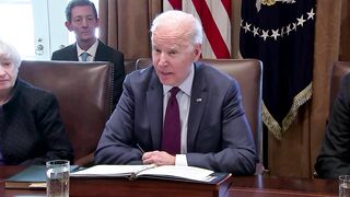 Biden bans Russian oligarchs from travel to U.S.