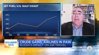 Domestic airlines could see boost from Russia-Ukraine travel concerns: Fmr. Spirit Airlines CEO