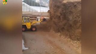 Jcb Funny Fails Compilation Video | क्रेन के हैवी ड्राइवर ???? Crane Operation Gone Wrong