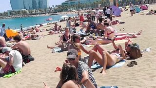 Beach Sant Sebastia ????????Barcelona beach walk