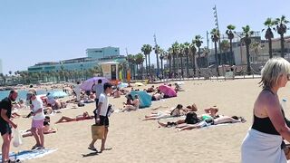 Beach Sant Sebastia ????????Barcelona beach walk