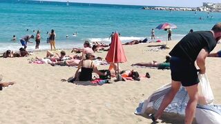 Beach Sant Sebastia ????????Barcelona beach walk