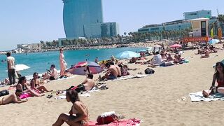 Beach Sant Sebastia ????????Barcelona beach walk